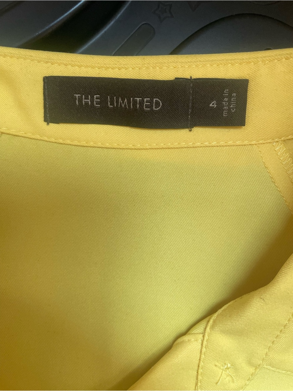 The Limited Yellow Button-Front Knee Length Shirtdress Size 4 - Picture 4 of 5